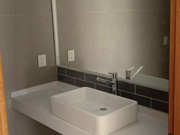 Casa 4 ambientes en 2 plantas vista Laguna en venta - Barrio Sebastian Gaboto - Pueblos del Plata
