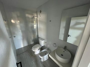Departamento a Estrenar! con Jardín! Venta Tigre Centro