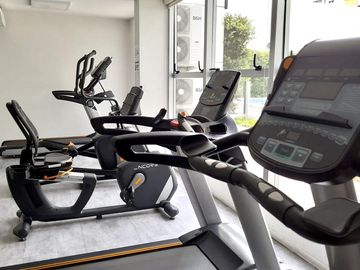 VENTA ESPECTACULAR TRES AMBIENTES  COCHERA FULL AMENITIES EDIFICIO LIN CALEL VILLA URQUIZA