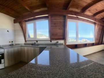 VENTA departamento 2 dormis, 1 cochera, vista al lago centro