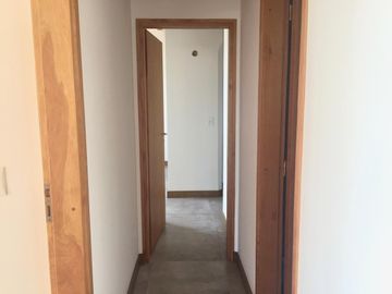 VENTA departamento 2 dormis, 1 cochera, vista al lago centro