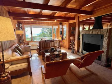 Casa en Miralejos con vistas únicas - San Martin De Los Andes