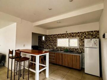 Casa en venta - 2 Dormitorios 2 Baños - Cocheras - 160Mts2 - Neuquén