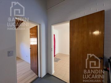 Casa en  Venta en Berazategui 3 Habitaciones. Impecable.