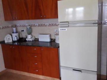 Casa - La Cumbre Cordoba 4 ambientes, 3 baños mas toilette, escritorio, gran parque.