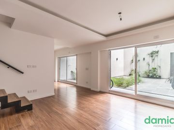 Duplex en venta en Parque Patricios