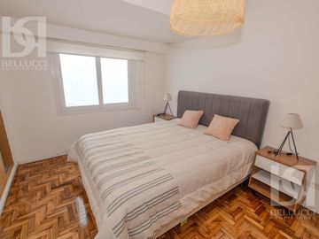4 AMBIENTES A LA CALLE CON BALCON TERRAZA Y VISTA LATERAL AL MAR