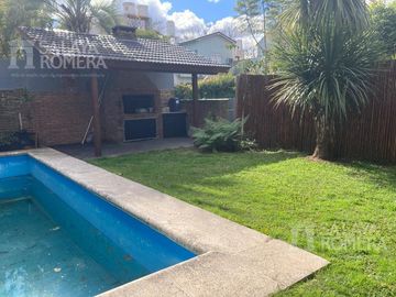 Casa - La Lucila-Vias/Maipu  5 ambientes -