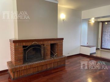 Casa - La Lucila-Vias/Maipu  5 ambientes -