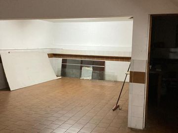Casa - La Lucila-Vias/Maipu  5 ambientes -