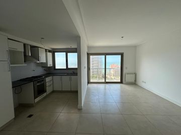 Departamento 2 amb con dependencia vista al mar