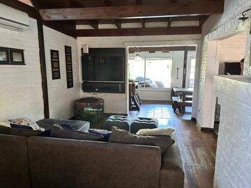 Casa en venta Campos de Echeverria Canning