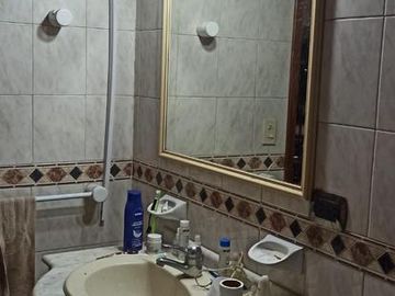 Casa en venta - 3 dormitorios 2 baños  - jardín parquizado 140mts2 - San Bernardo Del Tuyu