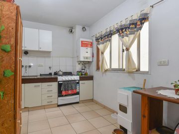 Departamento  un dormitorio con balcón zona facultades