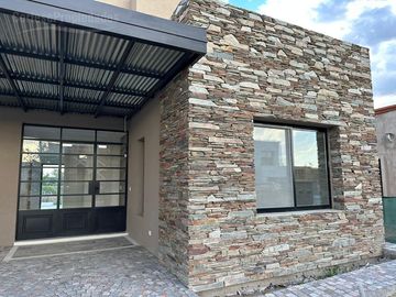 Casa en Vila Marina