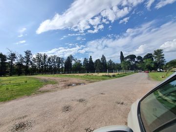 Casa de 2 ambientes con cochera en venta en complejo Arturo Illia - Grand Bourg