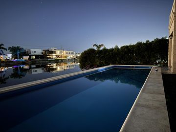 OPORTUNIDAD Venta casa 4 dormitorios a la laguna - Santa Isabel - Escobar