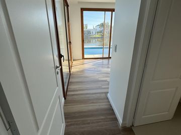 OPORTUNIDAD Venta casa 4 dormitorios a la laguna - Santa Isabel - Escobar