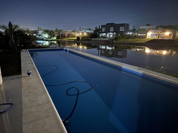 OPORTUNIDAD Venta casa 4 dormitorios a la laguna - Santa Isabel - Escobar