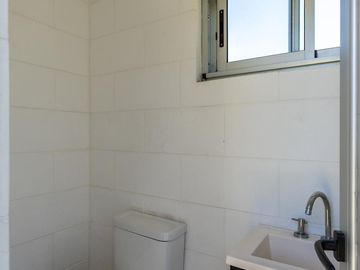 Casa moderna a la venta en barrio cerrado Lomas de San Francisco   uf 27
