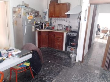 CASA 3 DORM + DPTO 2 DORM