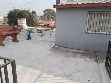 CASA 3 DORM + DPTO 2 DORM