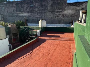 PH en Almagro, hermoso, con terraza.