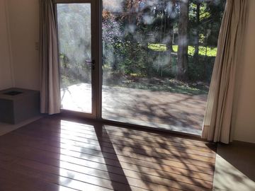 Casa en venta - 4 Dormitorios 2 Baños - Cocheras - 350Mts2 - El Palomar, Cañuelas