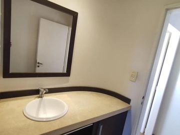 Casa en venta - 4 Dormitorios 2 Baños - Cocheras - 350Mts2 - El Palomar, Cañuelas