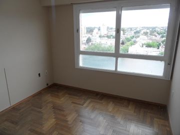 Departamento en venta - 3 dormitorios 2 baños - 75mts2 - Bahia Blanca