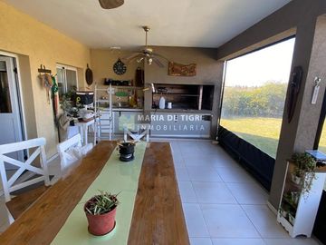 Casa en venta de una planta en San Sebastián - Área 12