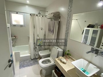 Casa en venta de una planta en San Sebastián - Área 12
