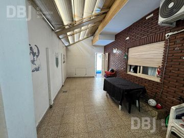 VENTA PH MULTIFAMILIAR 3 AMB Y 3 AMB EN MATADEROS