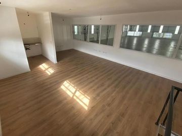 Galpón venta La Plata. San Carlos