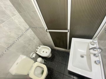 Departamento 4 ambientes con cochera en Caballito