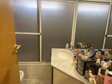 Departamento 4 ambientes con cochera en Caballito