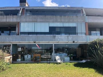 Depto.  en Venta 3 amb. PB con jardín en Marinas del  Yacht, Nordelta, Tigre