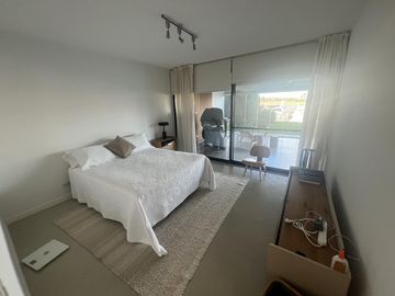Depto.  en Venta 3 amb. PB con jardín en Marinas del  Yacht, Nordelta, Tigre