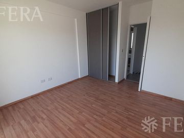 Venta de Departamento duplex de 2 ambientes con balcón aterrazado en Wilde (30411)