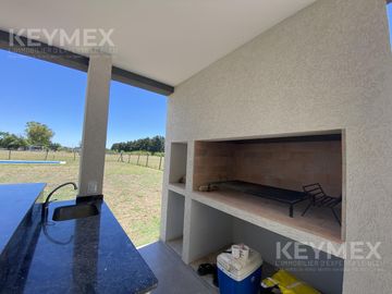 VENTA Casa a ESTRENAR en Los Cardales, Barrio Monet
