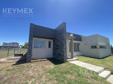 VENTA Casa a ESTRENAR en Los Cardales, Barrio Monet
