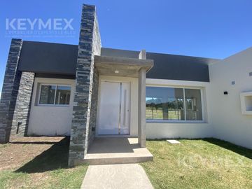 VENTA Casa a ESTRENAR en Los Cardales, Barrio Monet
