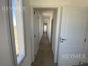 VENTA Casa a ESTRENAR en Los Cardales, Barrio Monet
