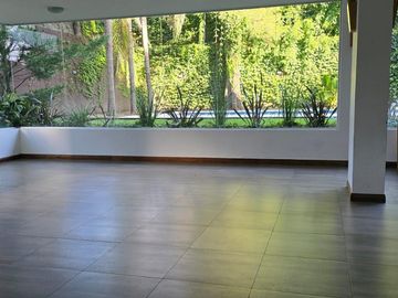 Departamento en  Florida Mitre Este- venta