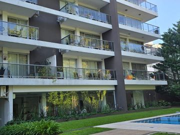 Departamento en  Florida Mitre Este- venta