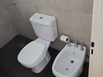 Departamento en  Florida Mitre Este- venta