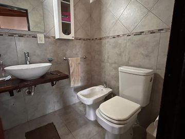 Dúplex en venta Barrio Artalaz Colón
