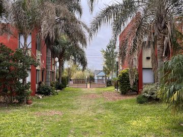 Dúplex en venta Barrio Artalaz Colón