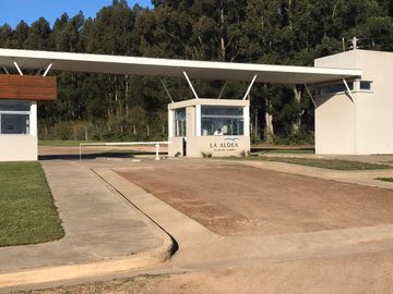 Venta Casa 3 dormitorios - Complejo La Aldea Club de Campo