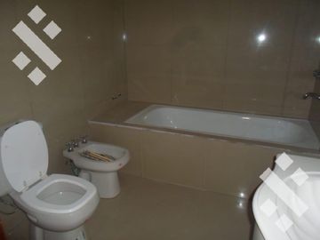 VENTA CASA 2 DORMI - Bº LOS CEREZOS 1 - PLOTTIER